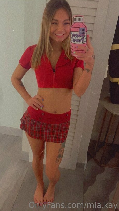 Mia Kay hot model picture