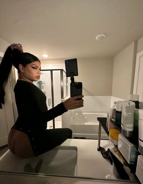 urplaybunnyy high quality star picture