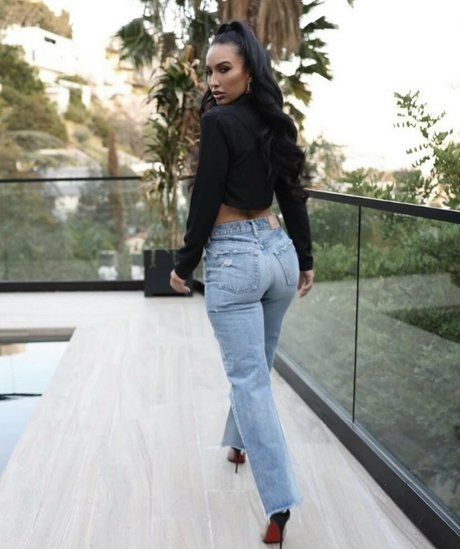 bre tiesi top star pics