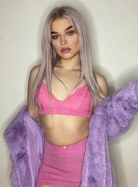 abishbharbie model nudes pictures