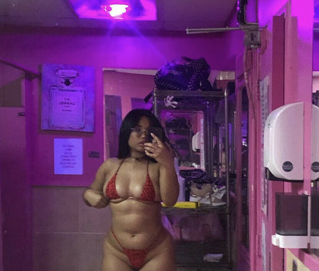 Lanahoku beautiful actress picture