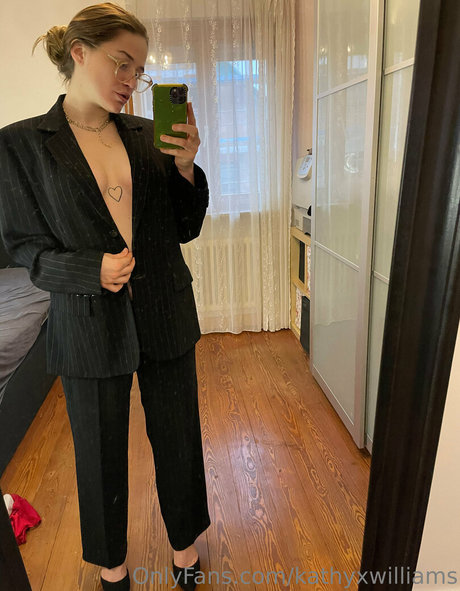 kathyxwilliams nude model pic