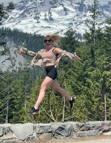 Mary Kish hd actress image