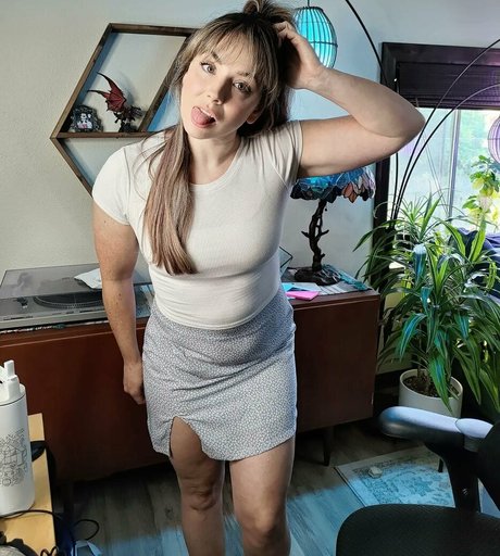 Mary Kish hd actress img