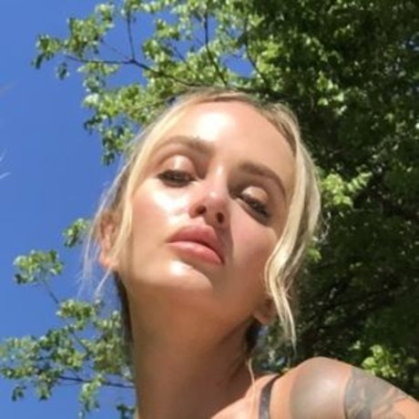 midget naked onlyfans exclusive image