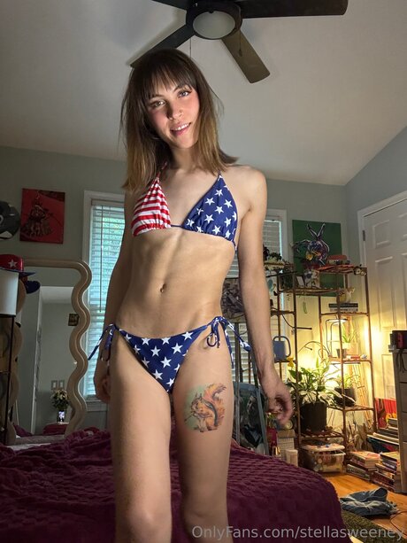 StellaSweeney hot actress pictures