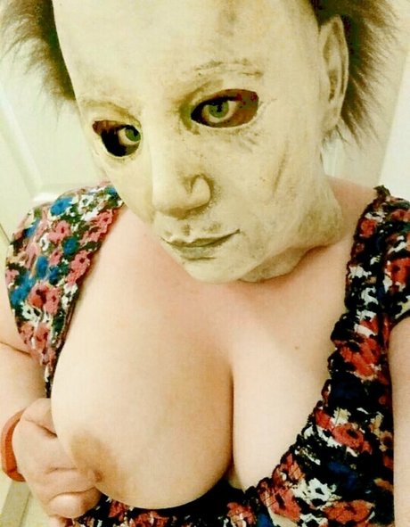 red ridin hood x top actress archive