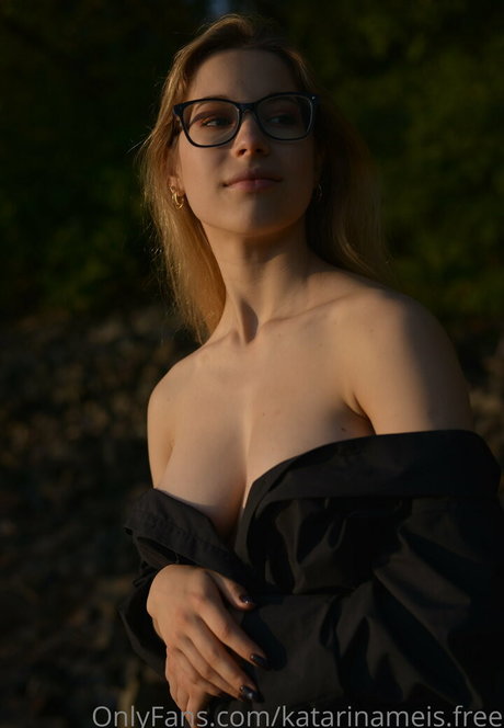 cassandra delia free sex star photos