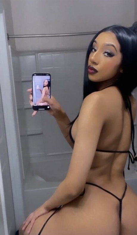 Sadgalkate nudes model gallery