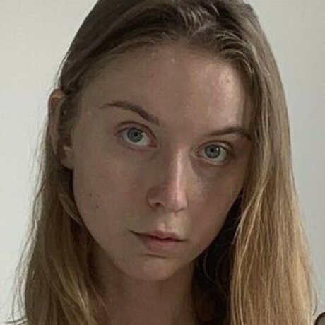 Sarah Ashley V naked star photos