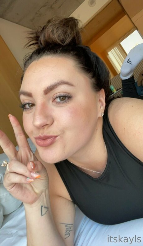 itskayls model exclusive picture