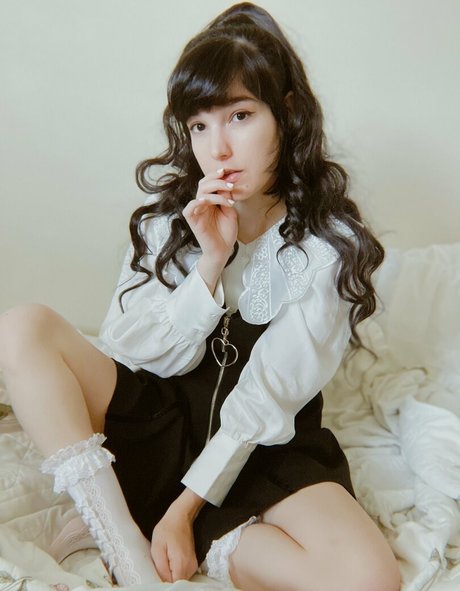 joopifeets perfect model img