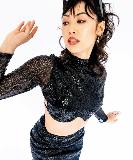 Ana Hikari star sexy photo