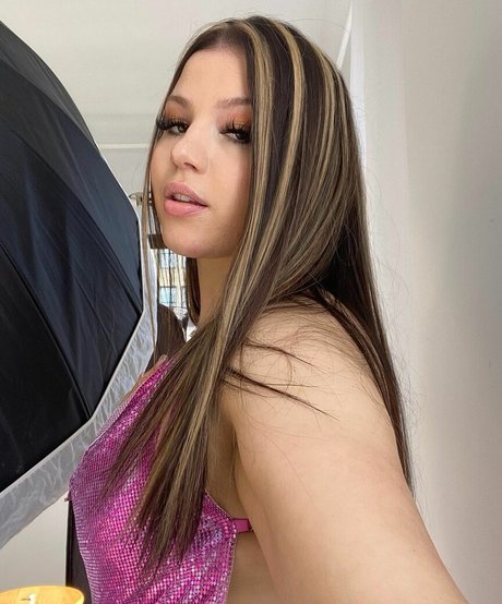 amiemmaadler star best archive