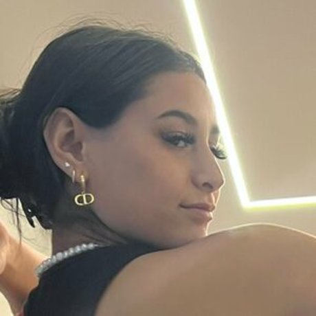 samfrank sexy actress image