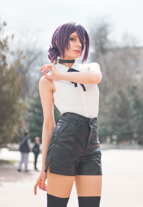 OwlLit star pornographic image