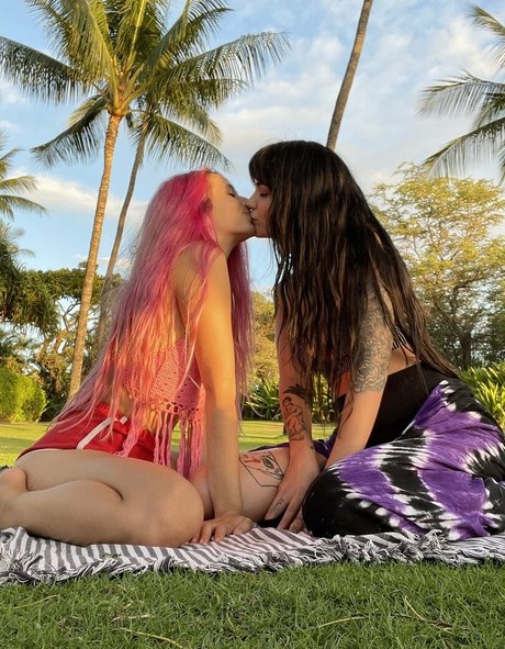 thephoqueen model adult pictures