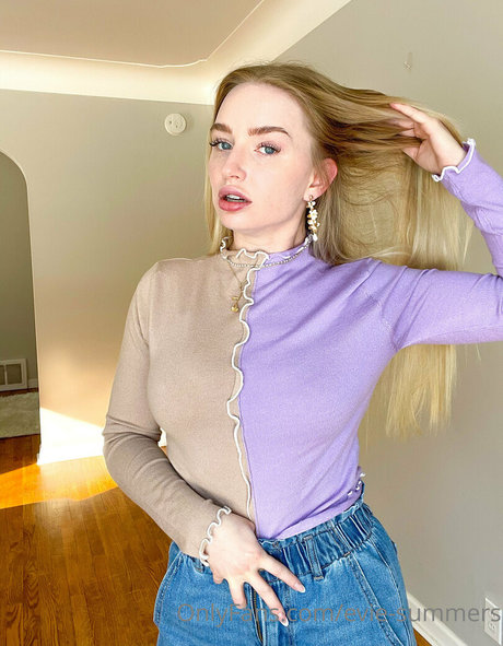 evie summers model hd image