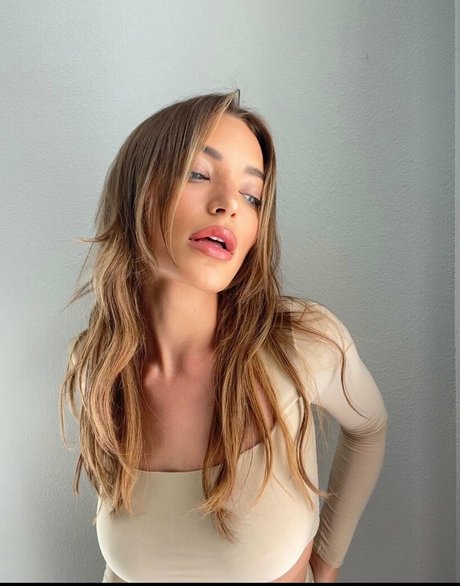 niikkirose exclusive pornstar galleries