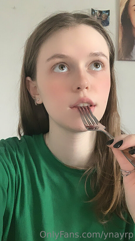 ynayrp star adult photo