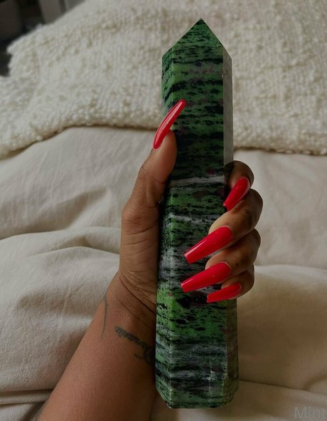 therealbombshell mint pretty pornstar images