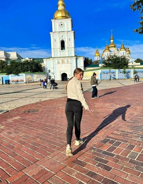 vladaberry pornographic model pictures