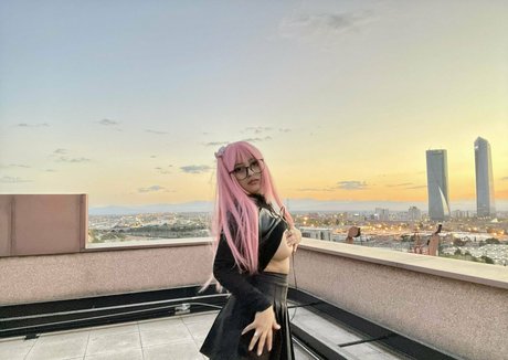 osicochan sexy model picture