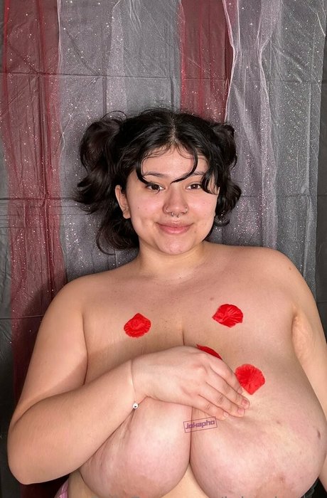 jokaphotos nude star img