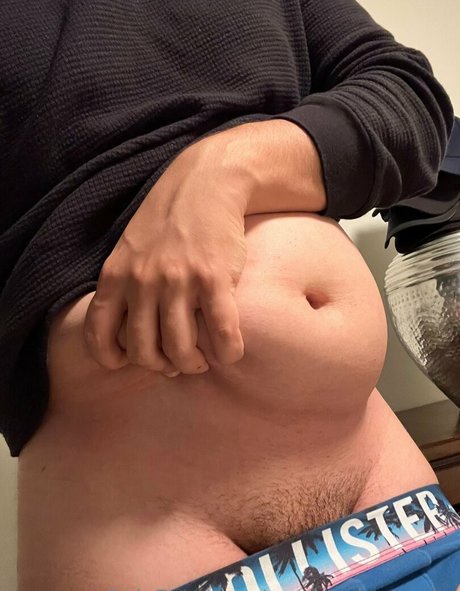 used to have abs nude star image