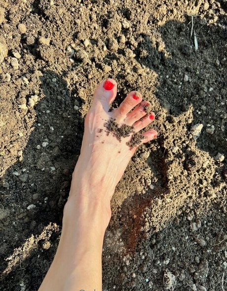 solesdreams high quality model pic