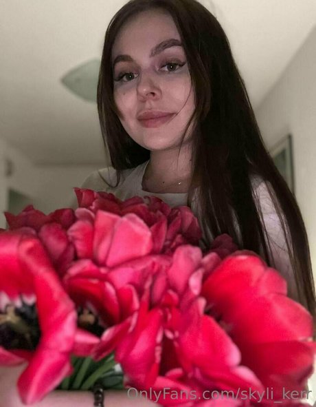 skyli kerr high quality model image