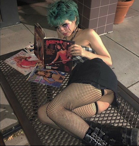 Death2Honey art actress image