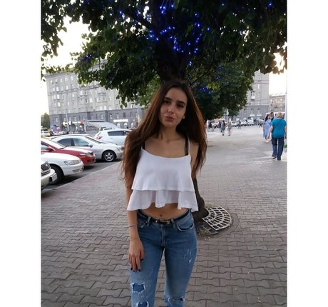 Lizzi69 star art galleries