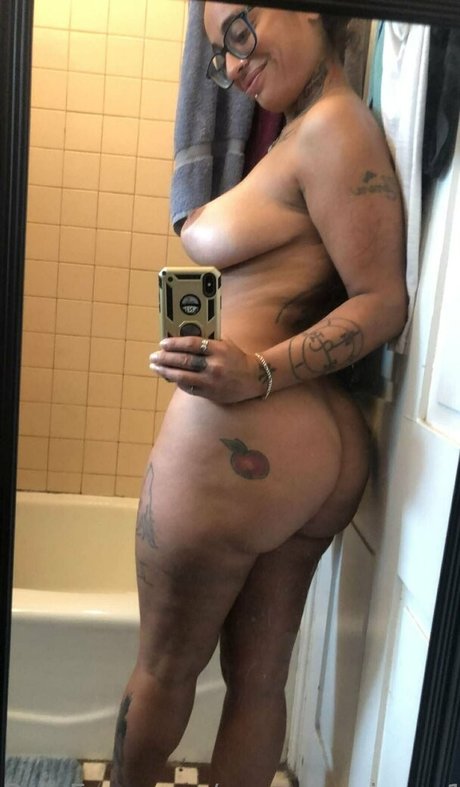 xxreesespieces1 nude model galleries