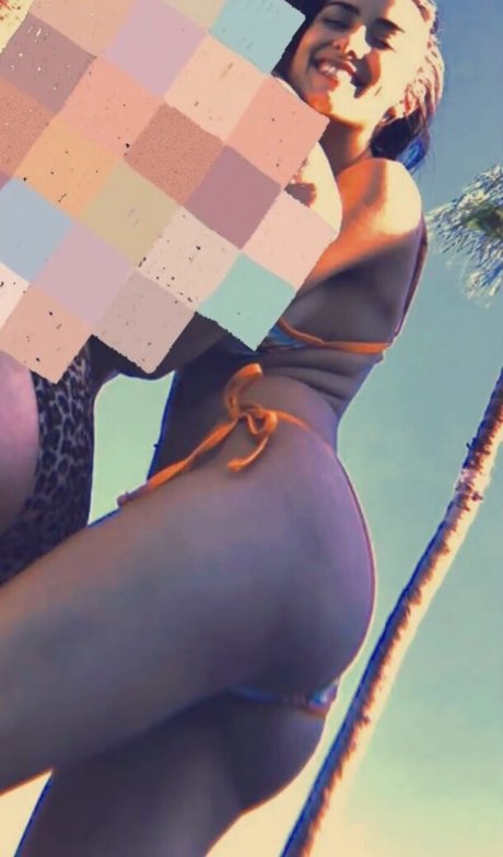 dela roo free pornstar img