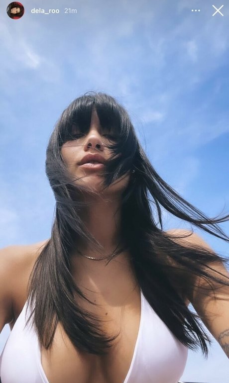 dela roo erotic star image