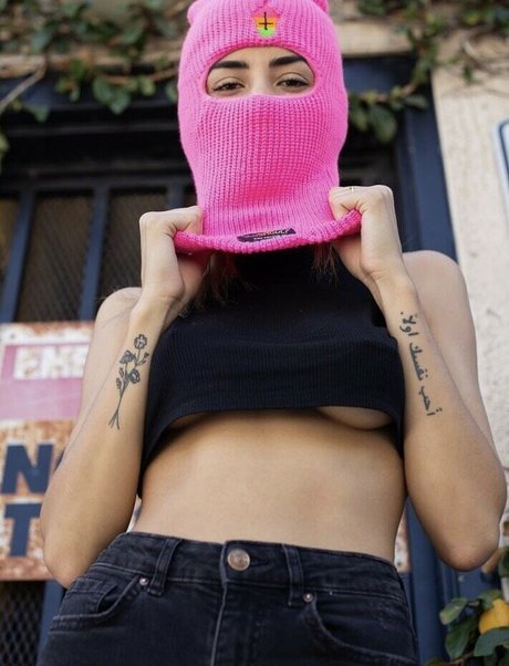 dela roo star beautiful pics