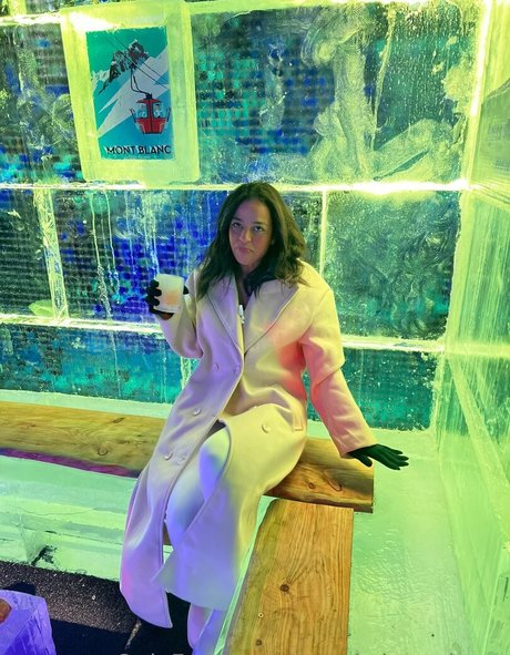 coupleconspiracy free actress pic