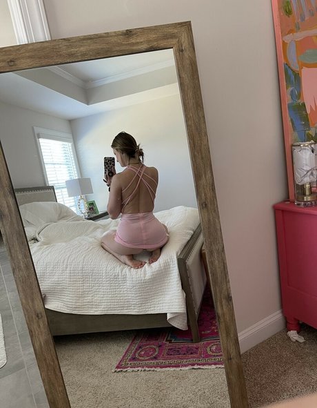 Peach Perfect pornstar beautiful images