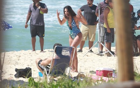 Emanuelle Araujo art actress picture