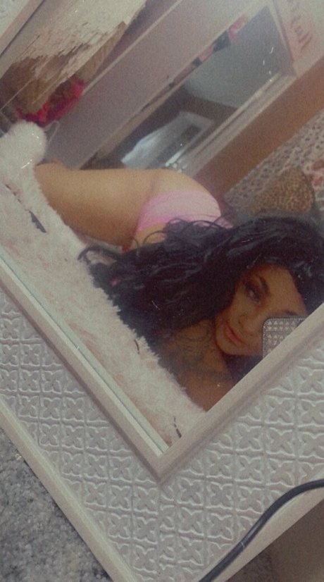 bigboobjada model top archive