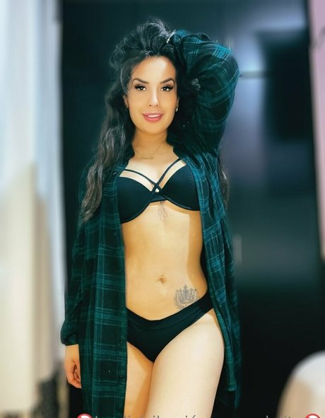 iamfey pornstar hot images