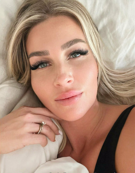 andi avalon naked star picture