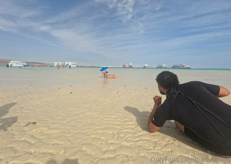 babylonias adult model pics