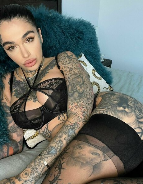 leighravenx pornstar nice image
