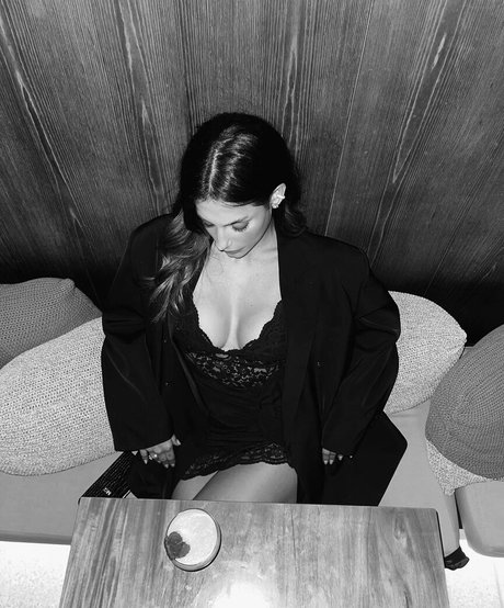 Mari Gonzalez nude star pics