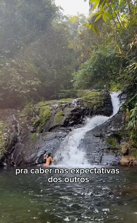 Mariana Nolasco star naked pictures