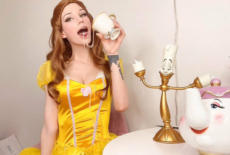 fetching bunnies nudes star pic