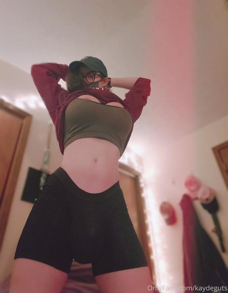 kaydeguts art star picture