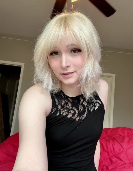 RoseWaltzEX free model images